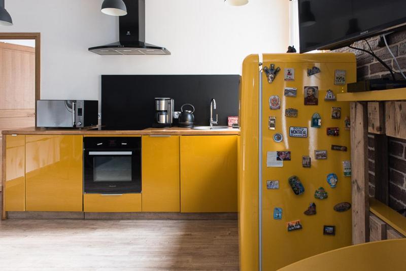 Charming One-Of-A-Kind Apartment. Сент-Уан Экстерьер фото